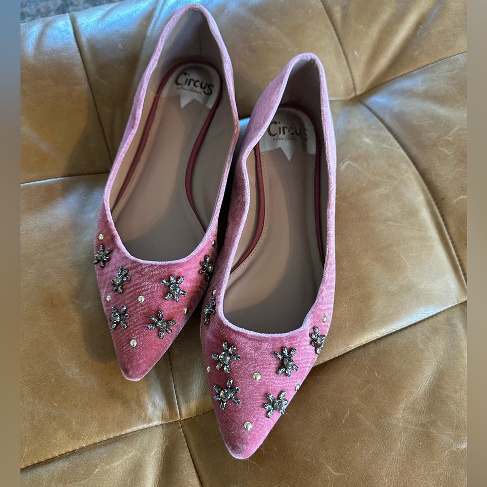 Sam Edelman pink velvet flats
